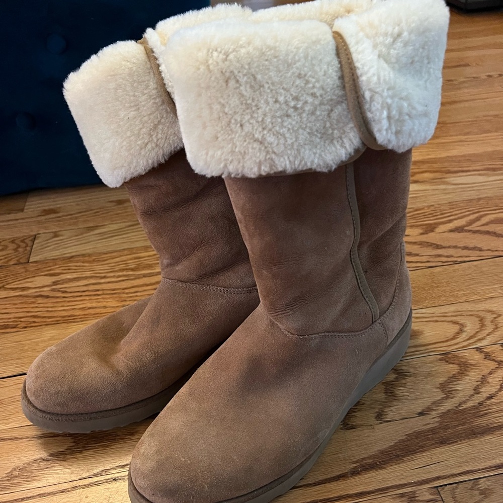 UGG Cozy Tan Shearling Boots